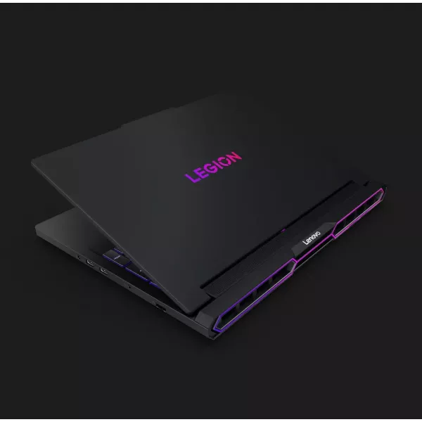 Ноутбук Lenovo Legion Pro 7 16IAX10H 16" (Intel Core Ultra 9/64GB/4TB (SSD)/RTX 5070 Ti) (83F50062FUS) (Standard)