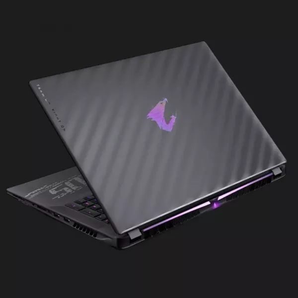 Ноутбук Gigabyte Aorus Master 18 18