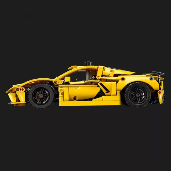 Конструктор LEGO Technic Chevrolet Corvette Stingray (42205)